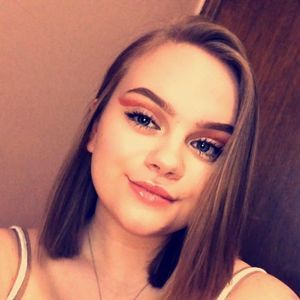 Meet your Posher, Katelynn